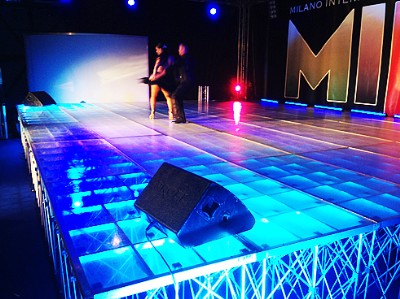 foto palco trasparente milano